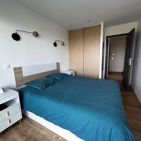 Renove, Vue Port - 4 Pers. - Fr-1-843-69